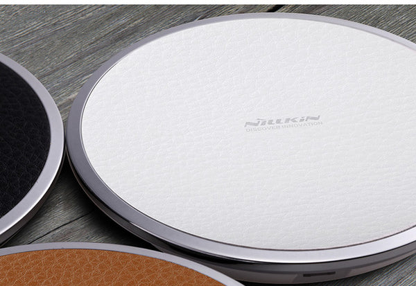 Cube Wireless Charger for Smart Phones